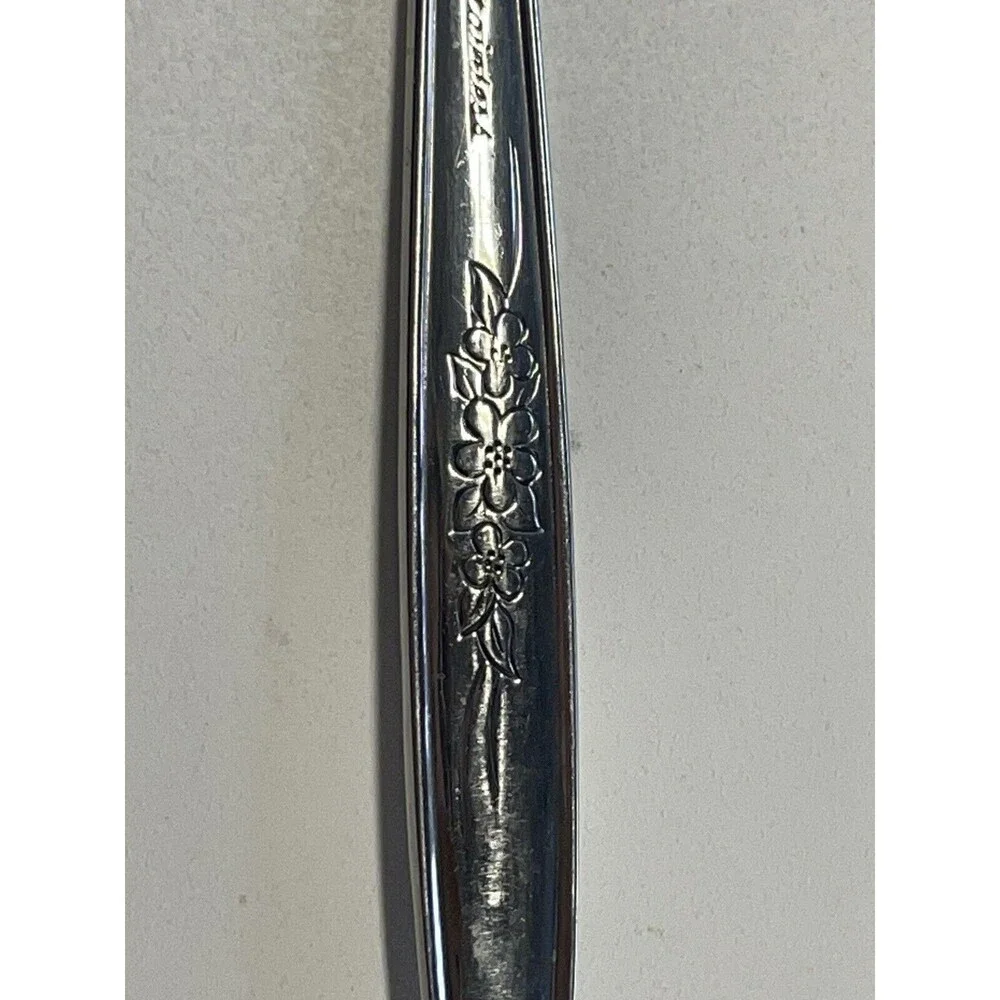 1847 Rogers Brothers stainless flower pansy serving slotted spoon 8.5